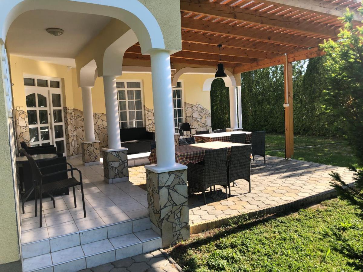 Pacsirta Apartman Ленти Экстерьер фото